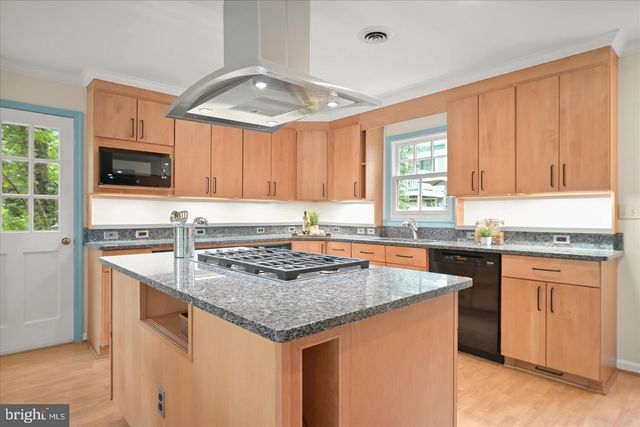 6004 PRINCETON AVE, Glen Echo, MD 20812