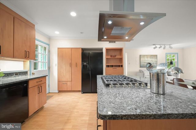 6004 PRINCETON AVE, Glen Echo, MD 20812