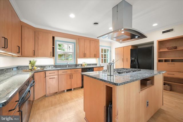 6004 PRINCETON AVE, Glen Echo, MD 20812