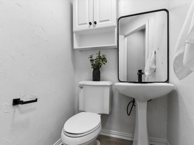 9716 W Valley Ranch Parkway, Irving, TX 75063