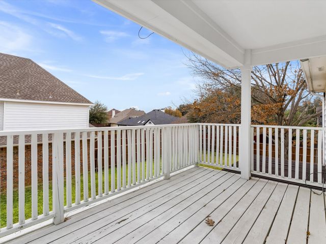 9716 W Valley Ranch Parkway, Irving, TX 75063