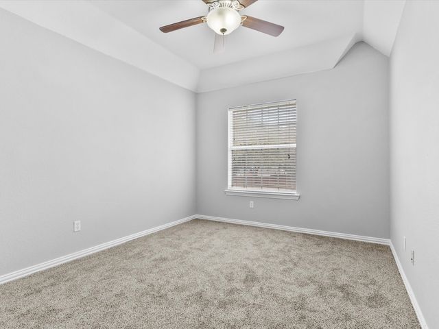 9716 W Valley Ranch Parkway, Irving, TX 75063