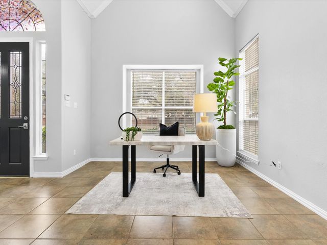 9716 W Valley Ranch Parkway, Irving, TX 75063