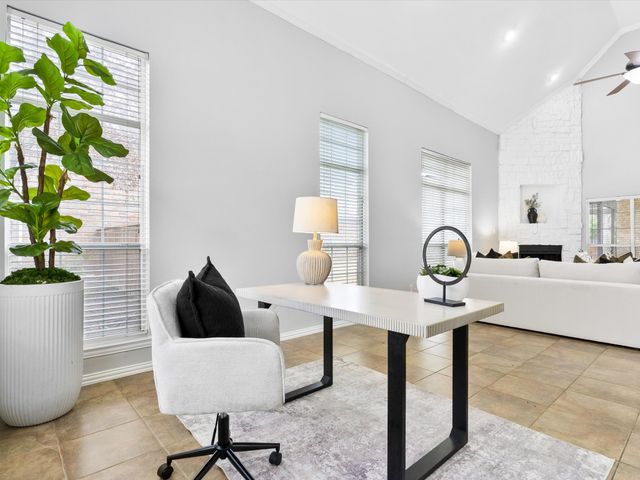 9716 W Valley Ranch Parkway, Irving, TX 75063