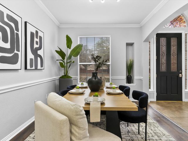 9716 W Valley Ranch Parkway, Irving, TX 75063