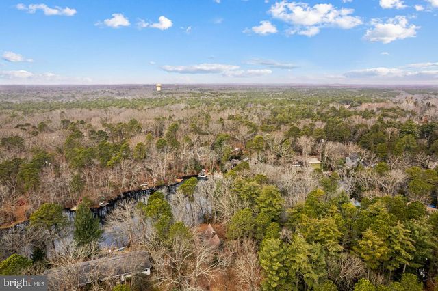 9 PINE RD, Medford, NJ 08055