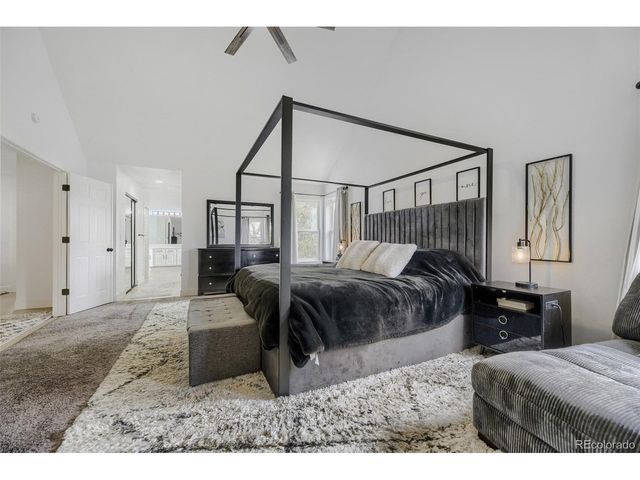 211 Durham Ct, Castle Pines, CO 80108