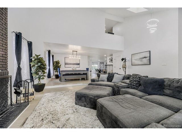 211 Durham Ct, Castle Pines, CO 80108