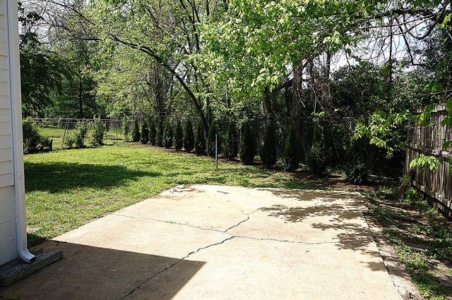 910 Apex St, Nashville, TN 37206