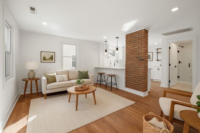 910 Apex St, Nashville, TN 37206