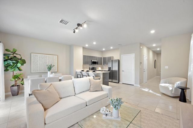 751 SW 11th Street, Florida City, FL 33034