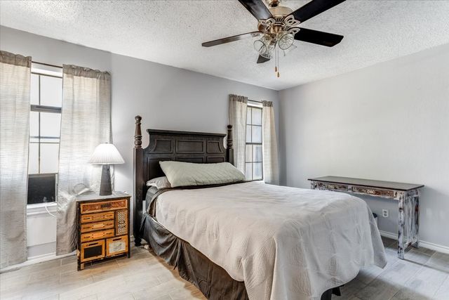 3211 Bluegrass Drive, Midlothian, TX 76065