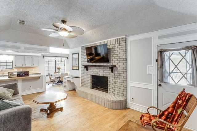 3211 Bluegrass Drive, Midlothian, TX 76065