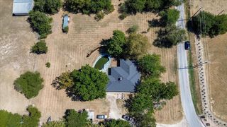 3211 Bluegrass Drive, Midlothian, TX 76065