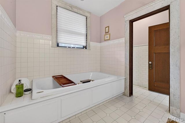 3500 Russell Boulevard, St Louis, MO 63104