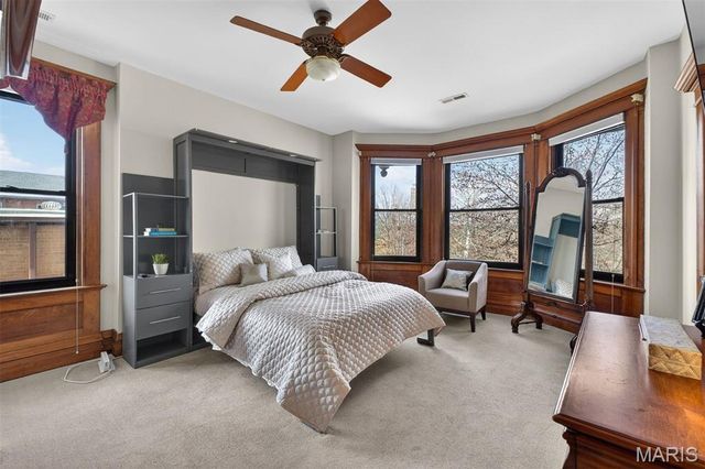 3500 Russell Boulevard, St Louis, MO 63104