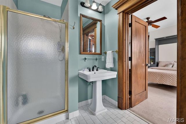 3500 Russell Boulevard, St Louis, MO 63104