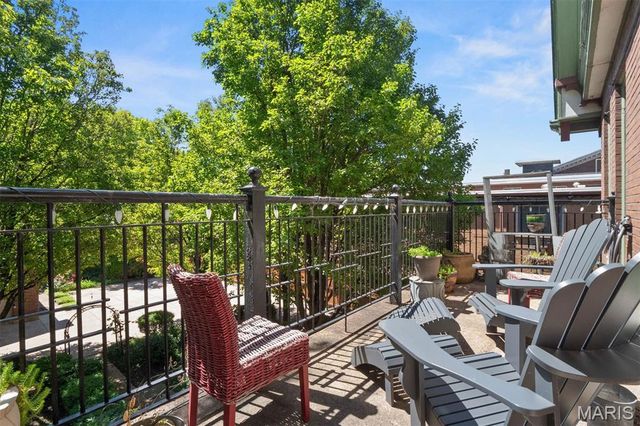 3500 Russell Boulevard, St Louis, MO 63104