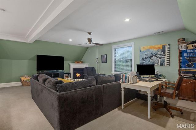 3500 Russell Boulevard, St Louis, MO 63104