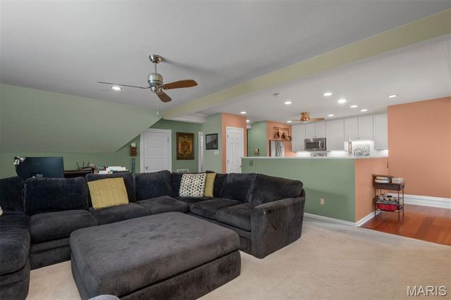 3500 Russell Boulevard, St Louis, MO 63104