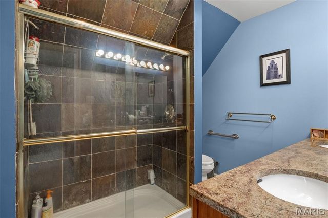 3500 Russell Boulevard, St Louis, MO 63104