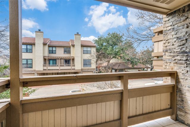 7640 W Greenway Boulevard 6B, Dallas, TX 75209
