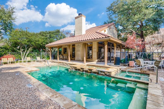 7640 W Greenway Boulevard 6B, Dallas, TX 75209