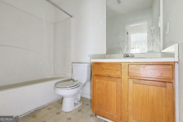 190 Madeline Court, Mcdonough, GA 30253