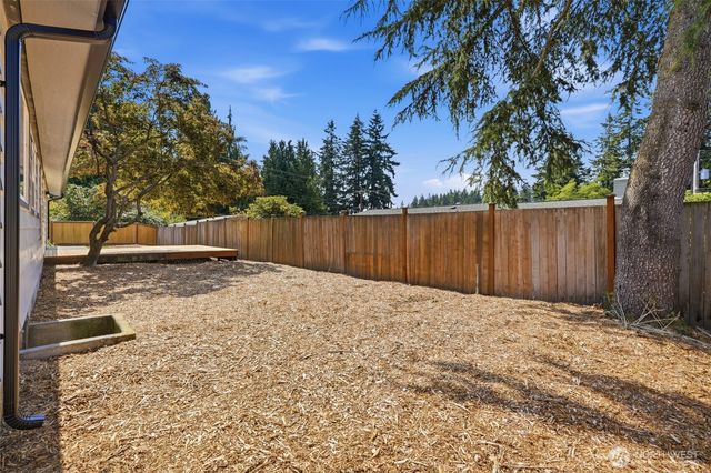 23324 97th Avenue W, Edmonds, WA 98020