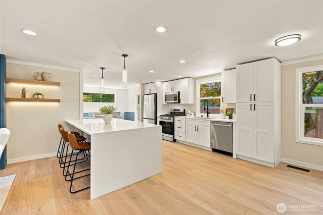 23324 97th Avenue W, Edmonds, WA 98020