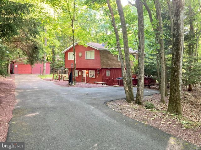 28 SKYE DR, Lake Harmony, PA 18624