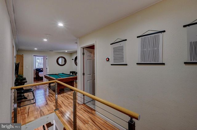 28 SKYE DR, Lake Harmony, PA 18624