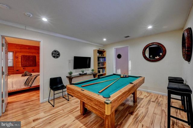 28 SKYE DR, Lake Harmony, PA 18624