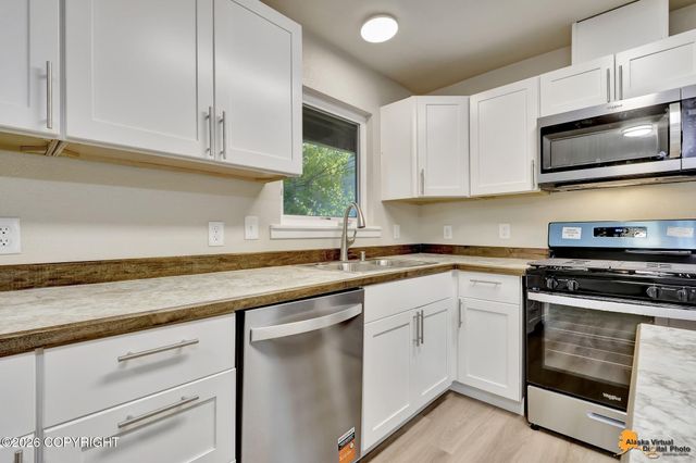 701 E 54th Avenue, Anchorage, AK 99518