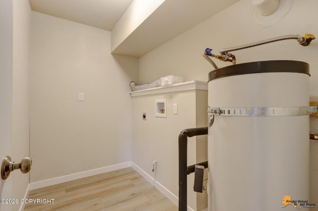 701 E 54th Avenue, Anchorage, AK 99518