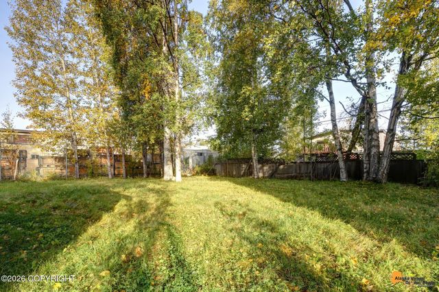 701 E 54th Avenue, Anchorage, AK 99518