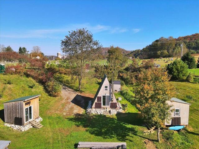 12 Cemetery Hill Road, Randolph, VT 05061