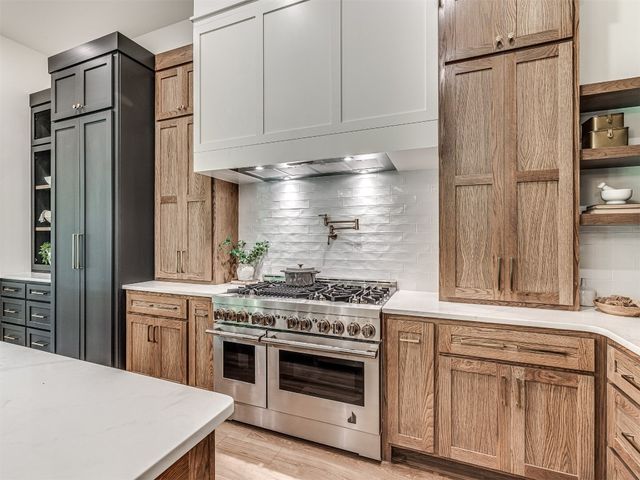 400 Old Creek Road, Edmond, OK 73034