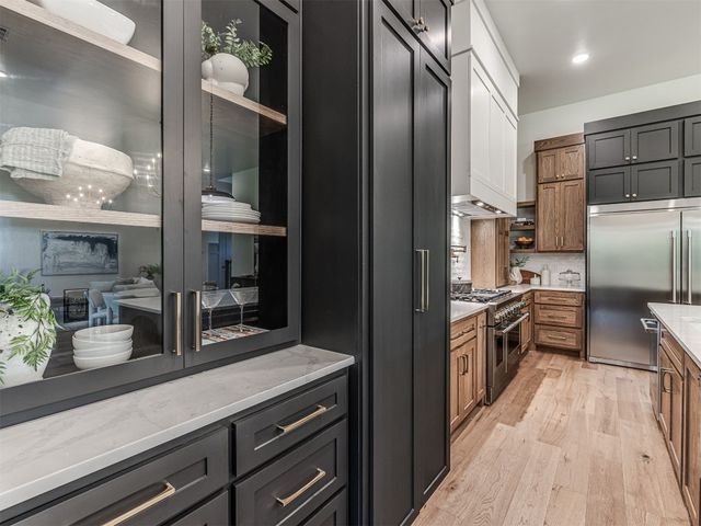 400 Old Creek Road, Edmond, OK 73034