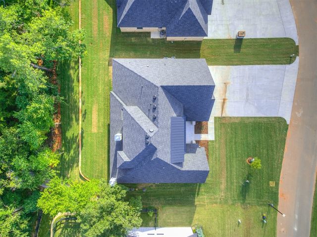 400 Old Creek Road, Edmond, OK 73034