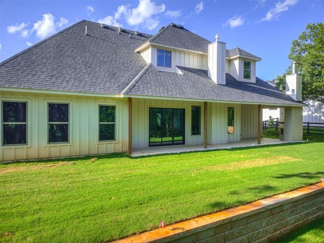 400 Old Creek Road, Edmond, OK 73034