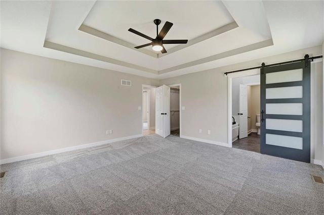 7411 N Mckinley Avenue, Kansas City, MO 64158