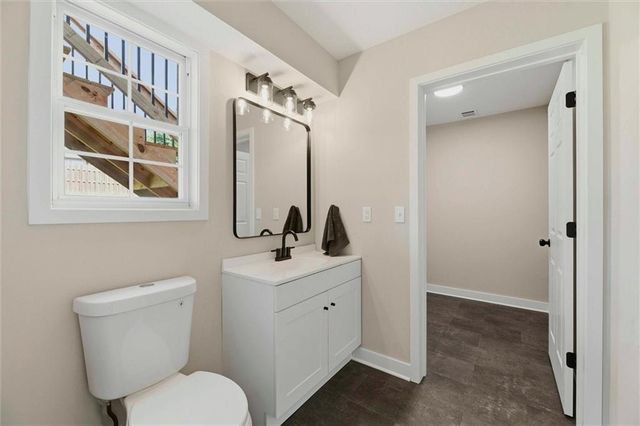 7411 N Mckinley Avenue, Kansas City, MO 64158