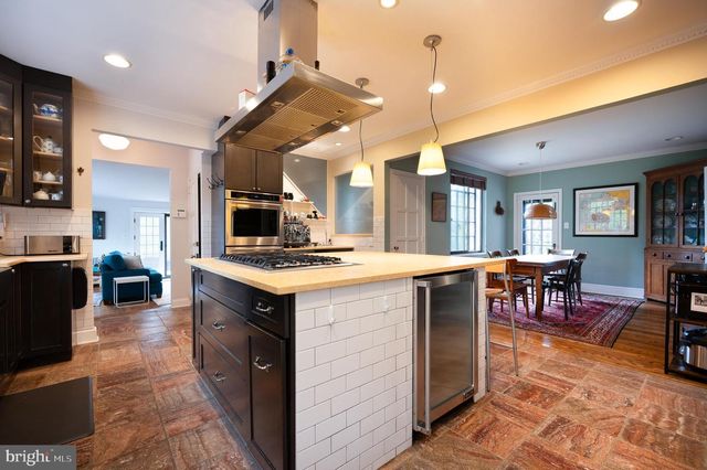 1002 OVERBROOK RD, Wilmington, DE 19807