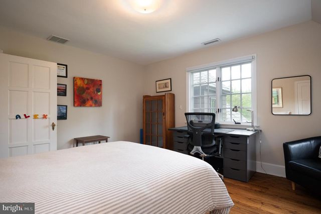 1002 OVERBROOK RD, Wilmington, DE 19807