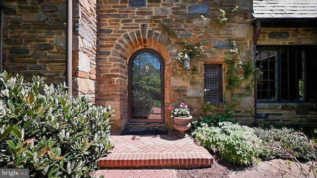 1002 OVERBROOK RD, Wilmington, DE 19807