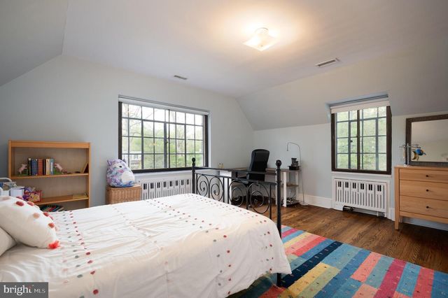 1002 OVERBROOK RD, Wilmington, DE 19807