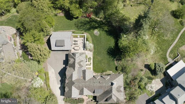 1002 OVERBROOK RD, Wilmington, DE 19807