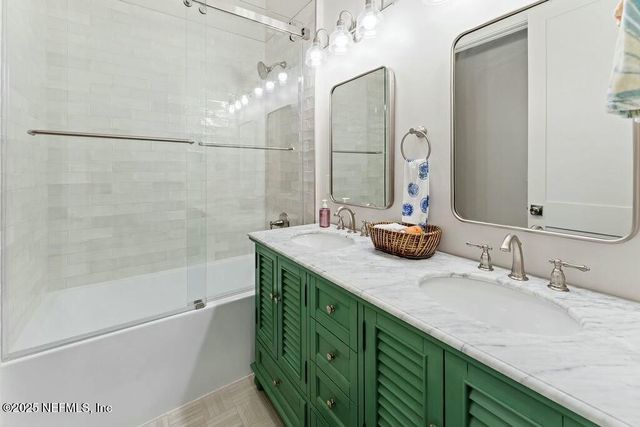 427 N 6TH Street, Jacksonville Beach, FL 32250