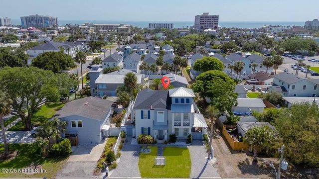 427 N 6TH Street, Jacksonville Beach, FL 32250
